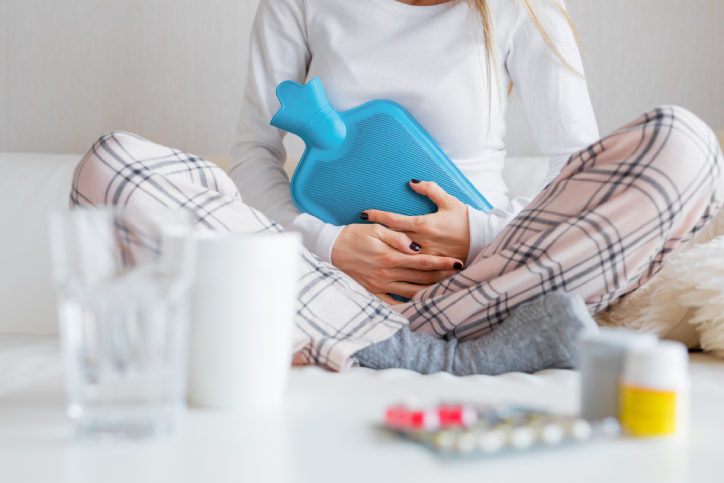 První menstruace po porodu: přijde už při kojení?