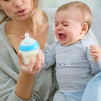 Jak utišit plačící miminko: 5 nejčastějších příčin a tipů, jak na ně